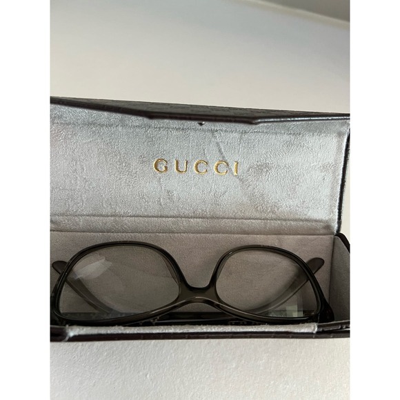 GUCCI Eyeglasses - Picture 8 of 10